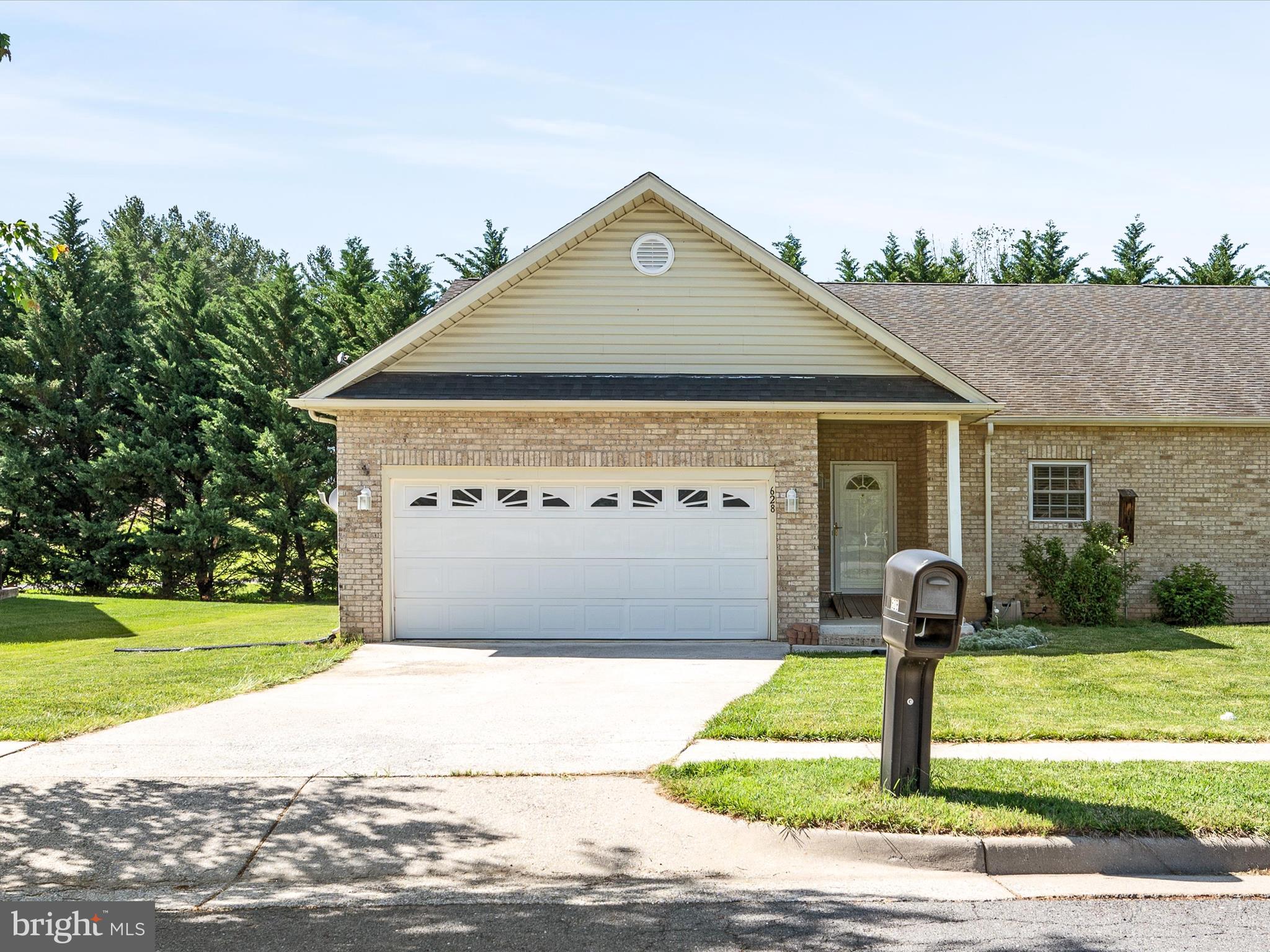 628 ALLEGHENY CIRCLE