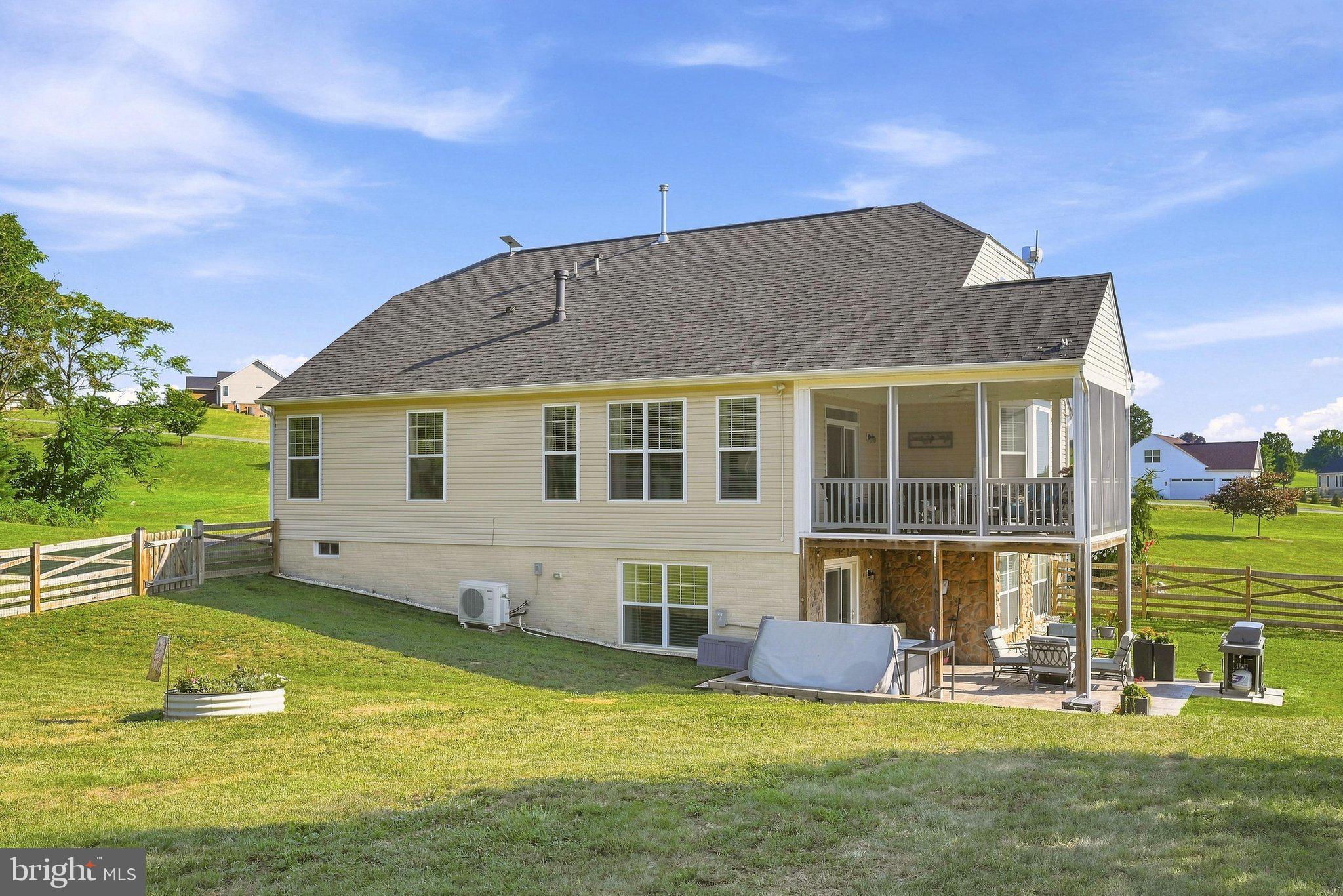 111 CHANTERELLE COURT