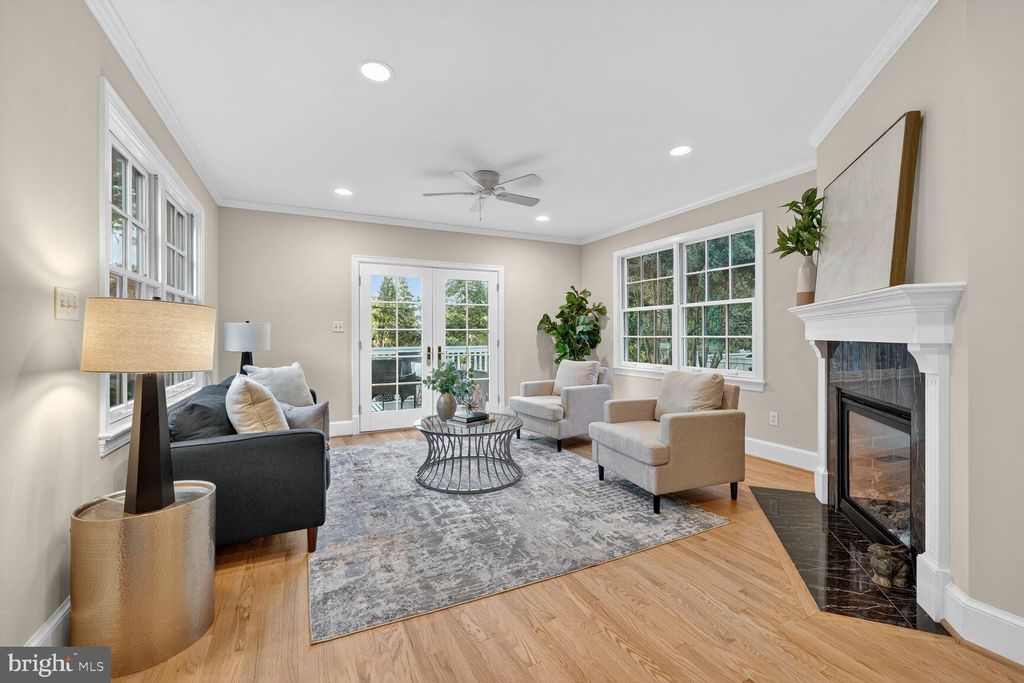 Photo of 3293 Worthington Street NW, WASHINGTON, DC 20015 (MLS # DCDC2227010)