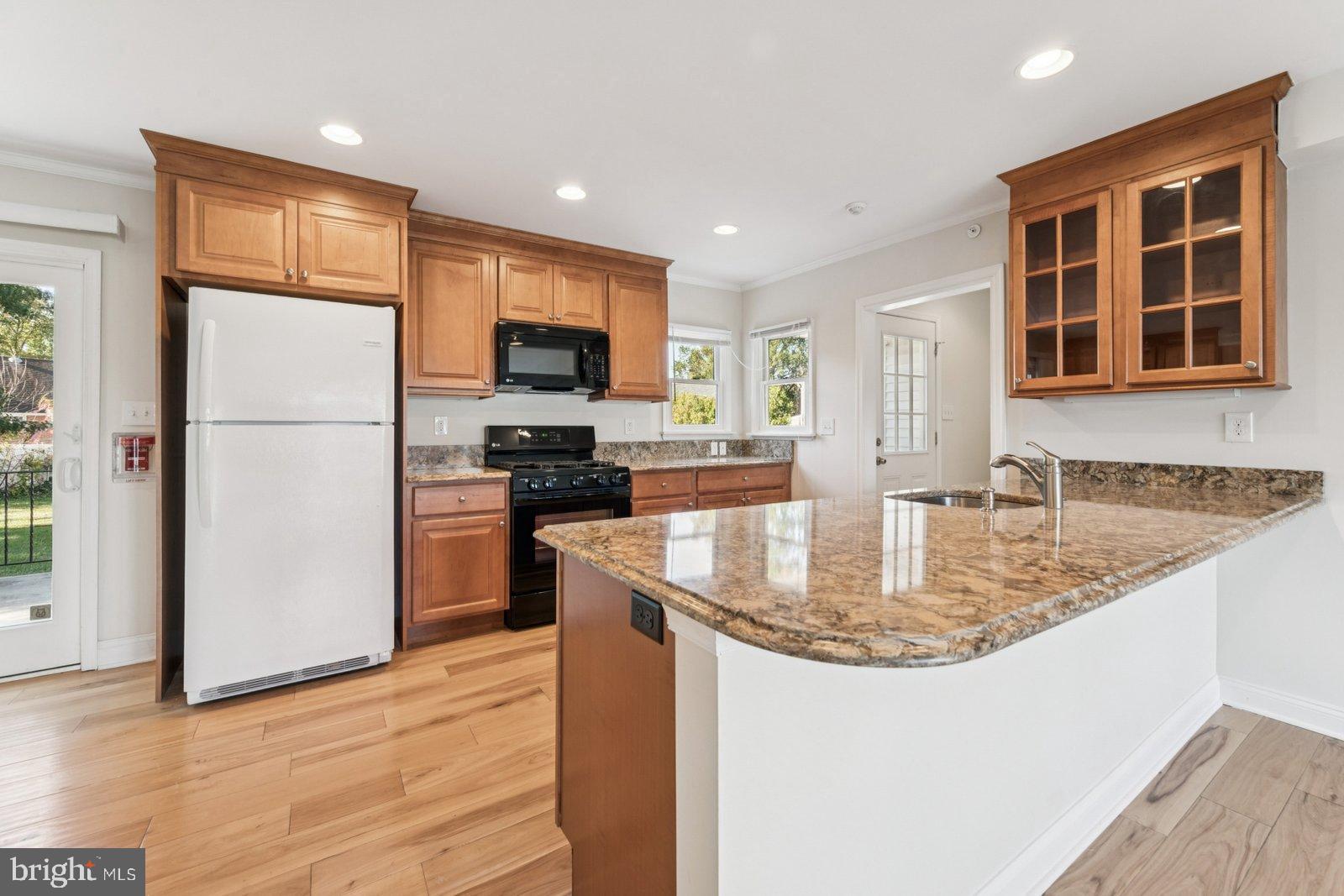 2611 BARTON COURT