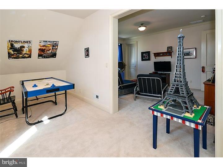 WHITEMARSH CHASE - Residential