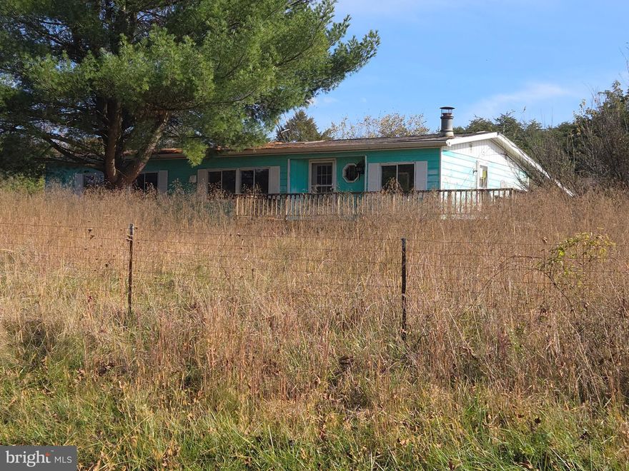 Great country-side location with 3 beautiful acres...fixer-upper rehab potential, 3 bedroom,  2 bath manufactured home, storage shed, workshop/machine shed, fronting along Beaver Run Rd...sold as is site unseen.  no interior access allowed