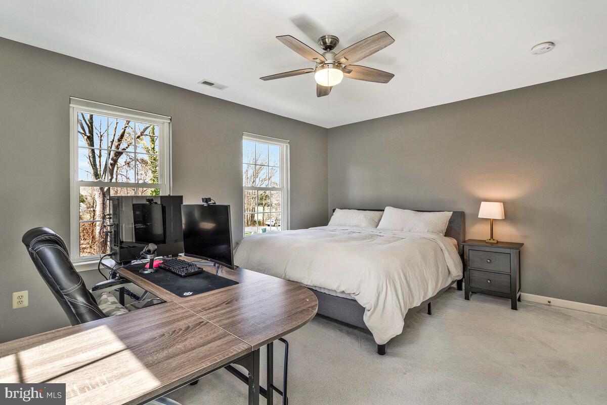 CROSS POINT - Residential