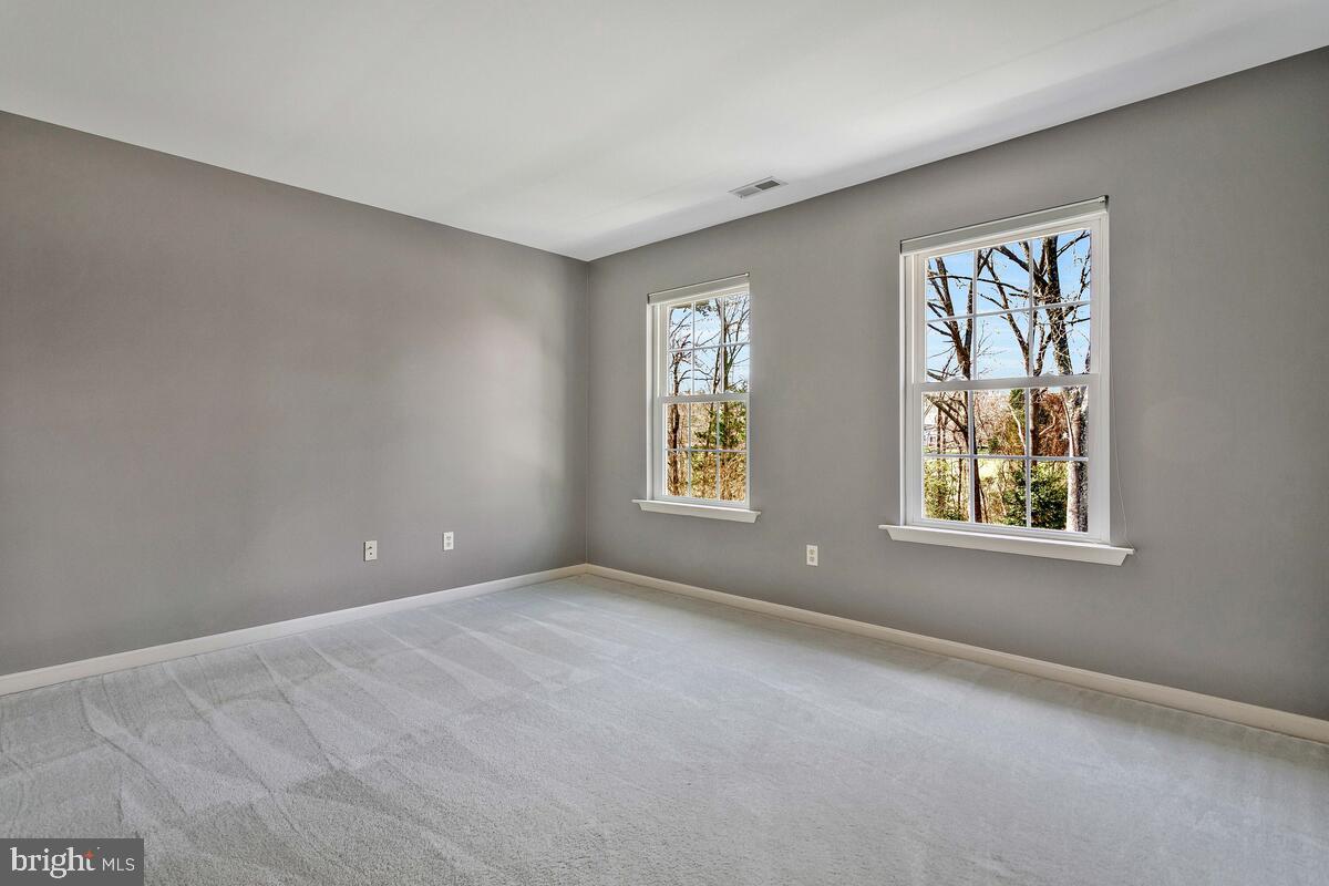 CROSS POINT - Residential