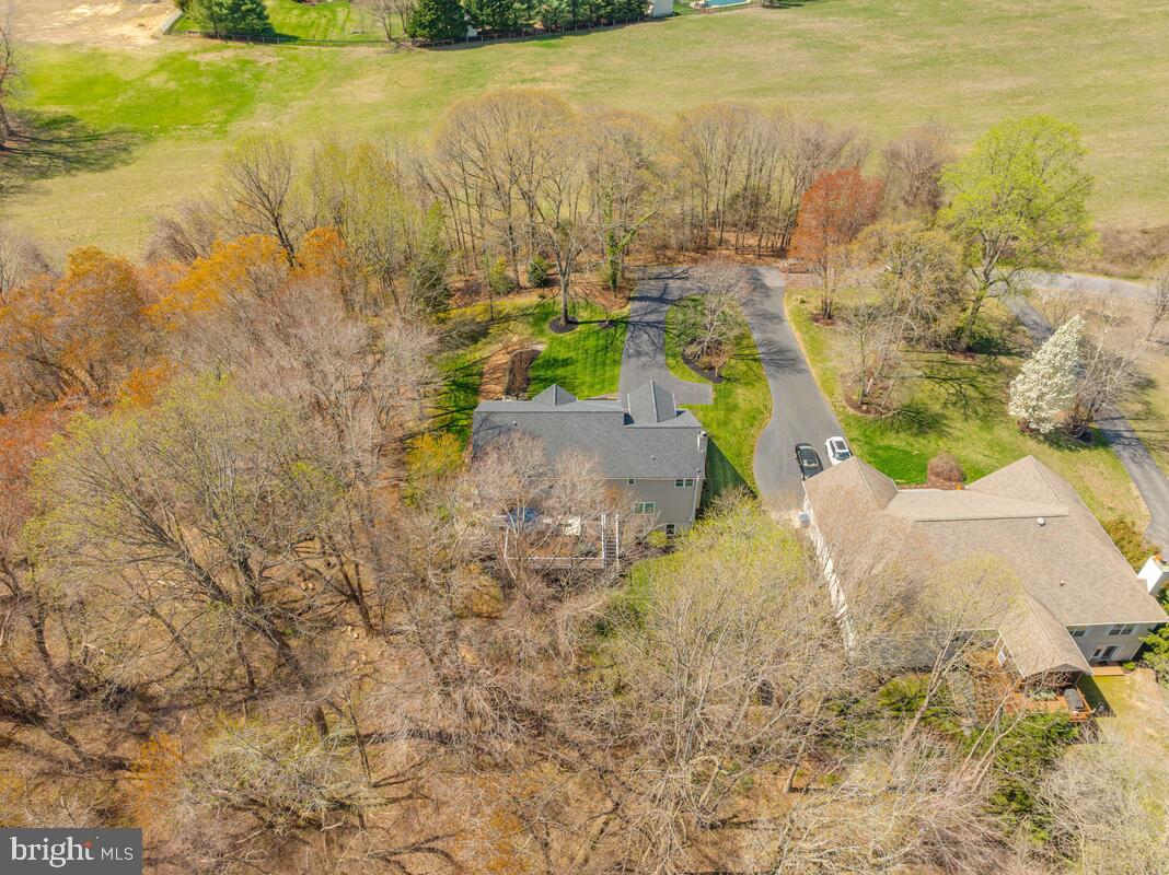 CROSS POINT - Residential