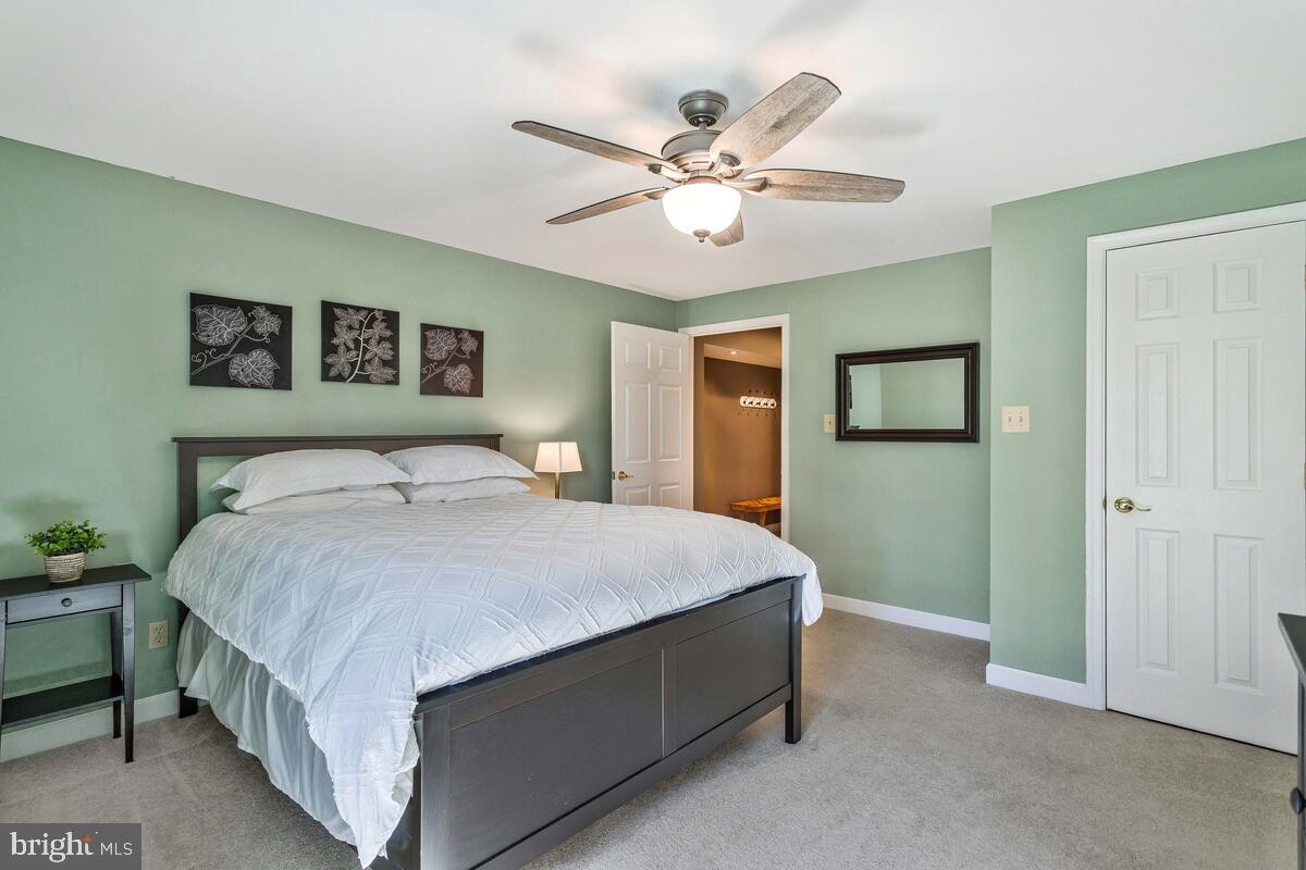 CROSS POINT - Residential