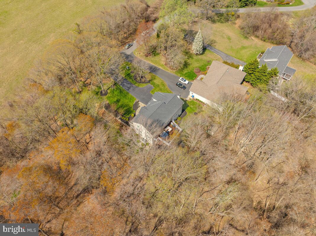 CROSS POINT - Residential