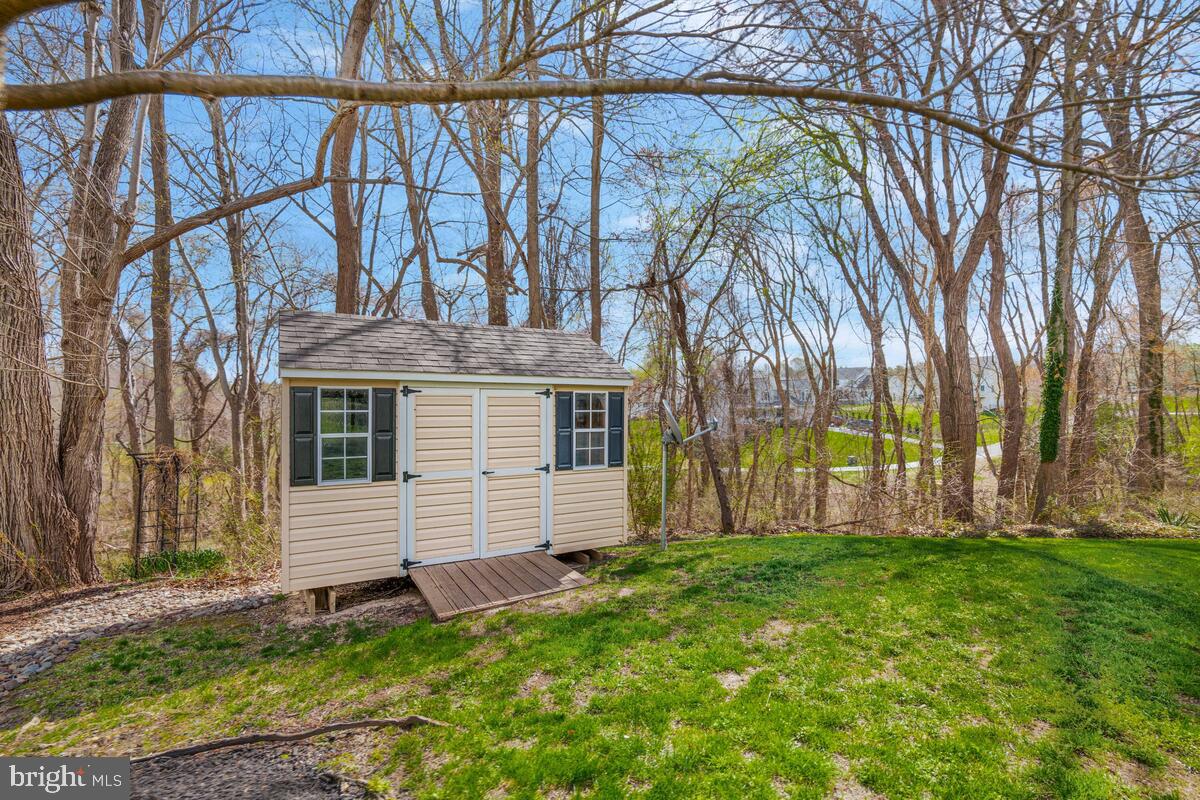 CROSS POINT - Residential