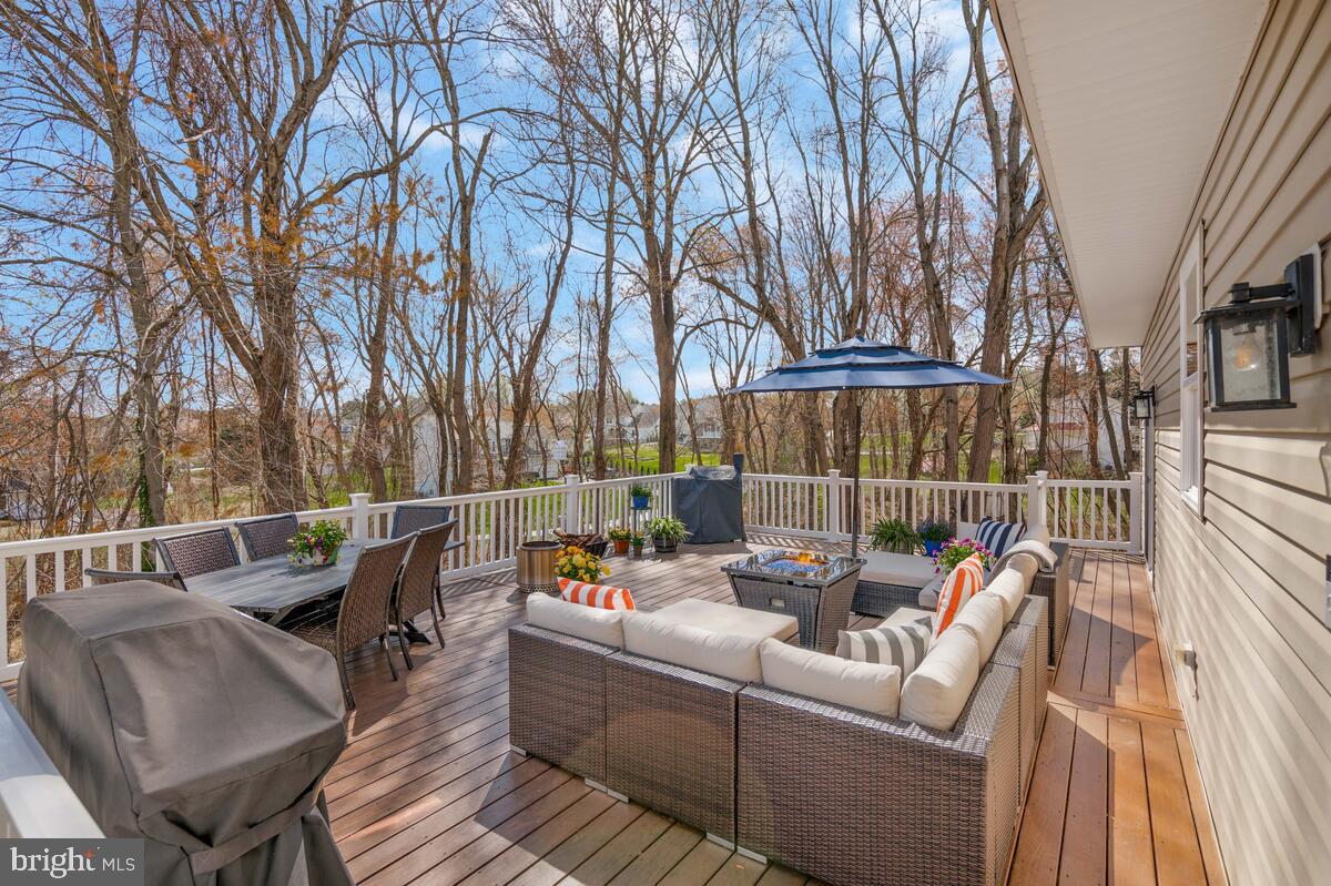 CROSS POINT - Residential