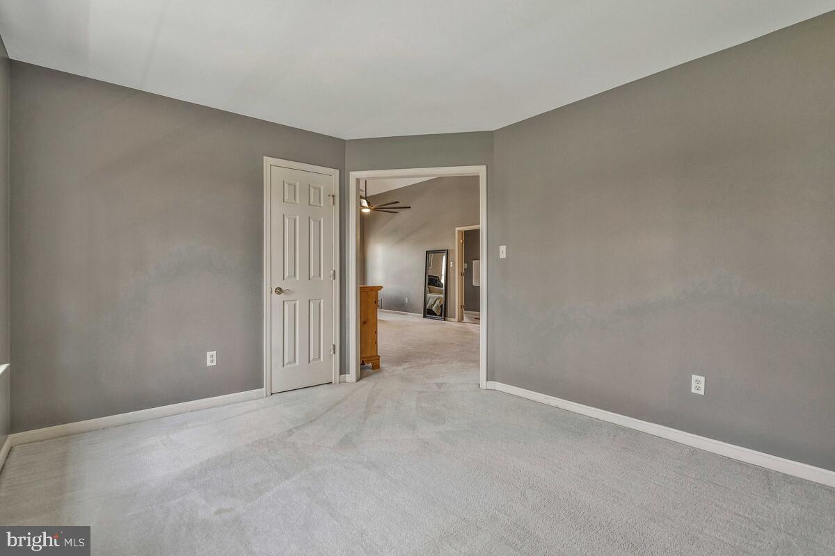 CROSS POINT - Residential