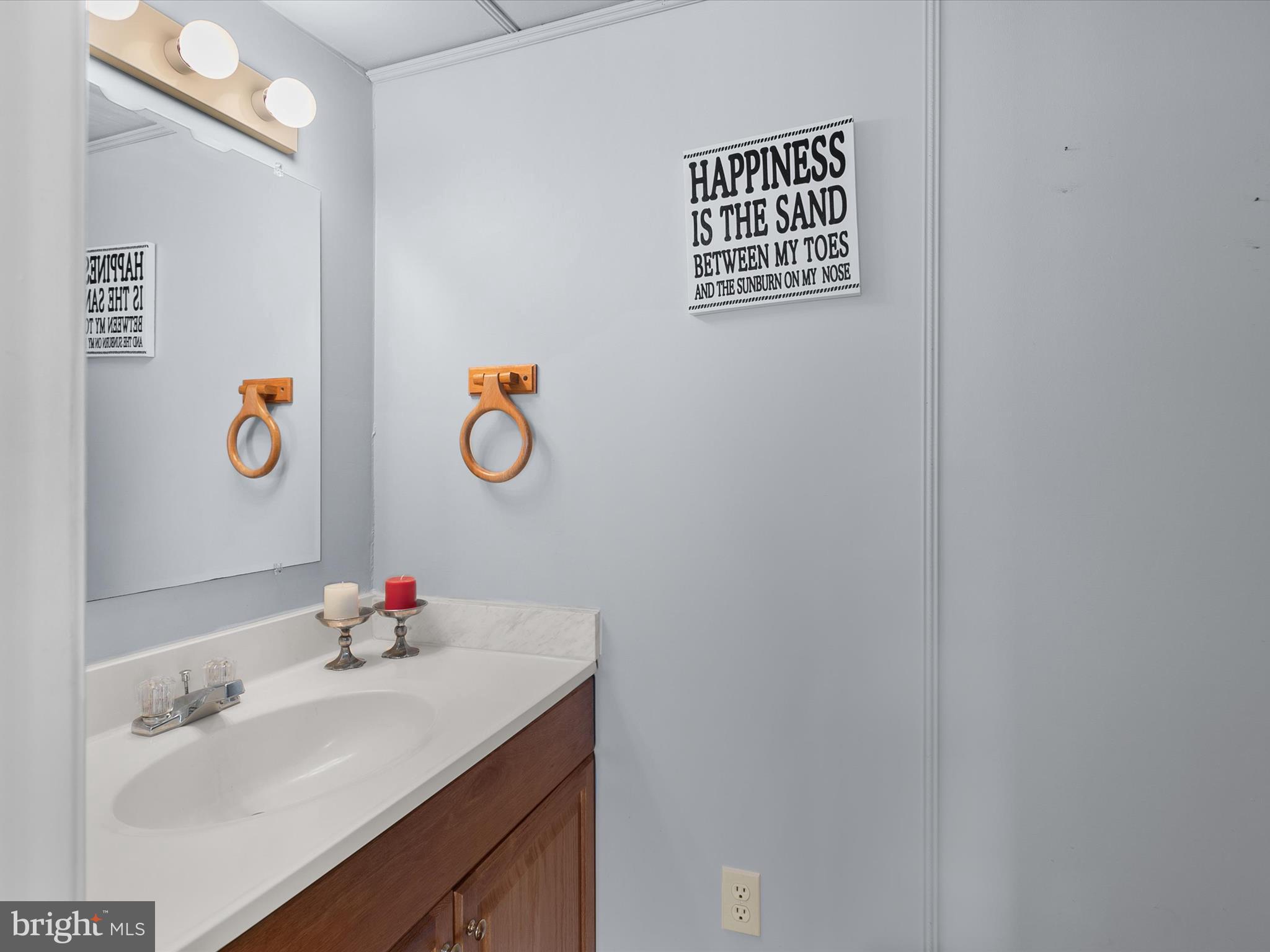 MARINERS COVE - Residential