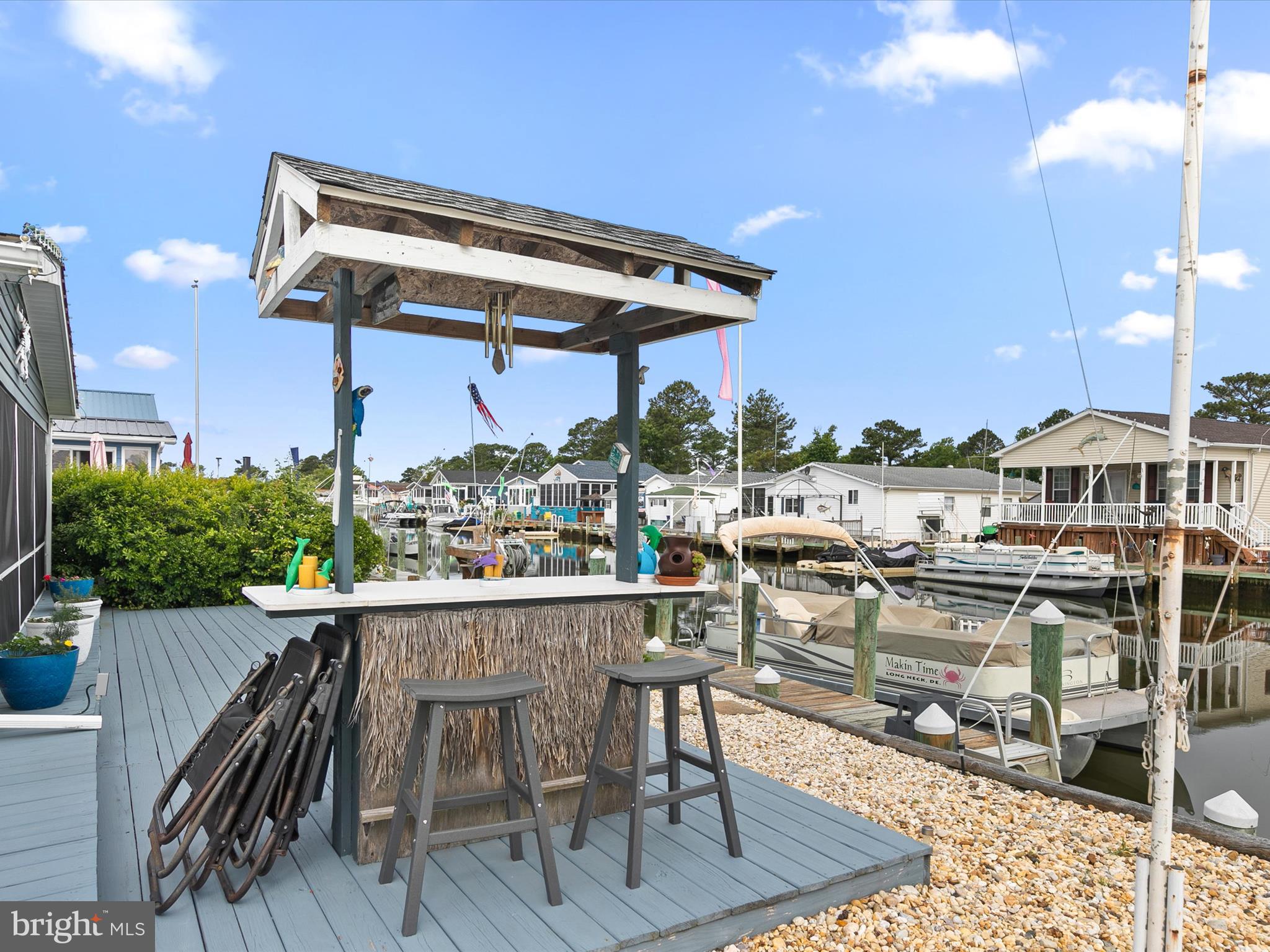 MARINERS COVE - Residential