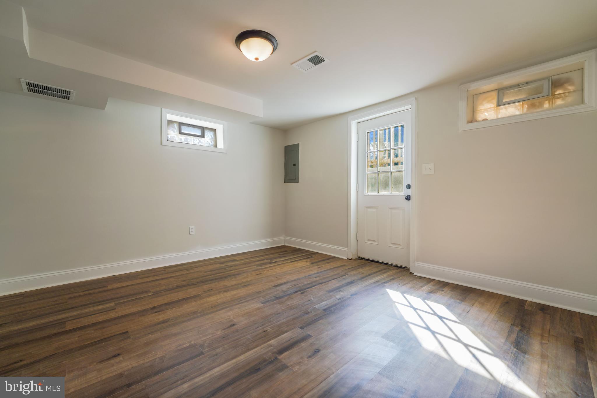 RUTLEDGE - Residential