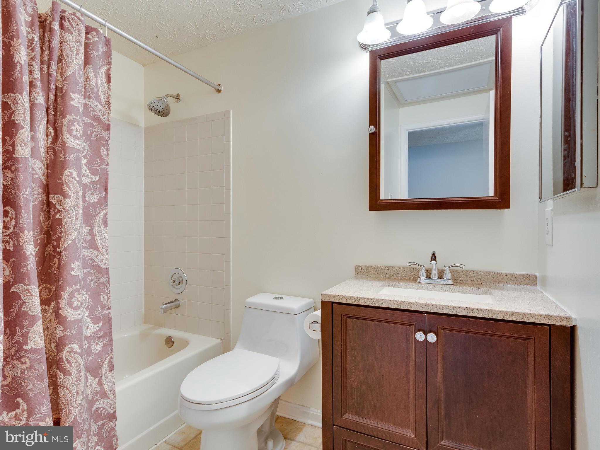 KEENE MILL VILLAGE - Residential Lease