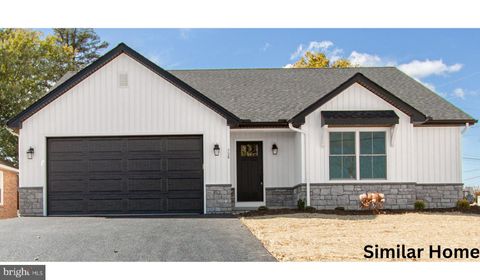 36 CLAYSTONE ROAD 2 LOT YORK PA 17408