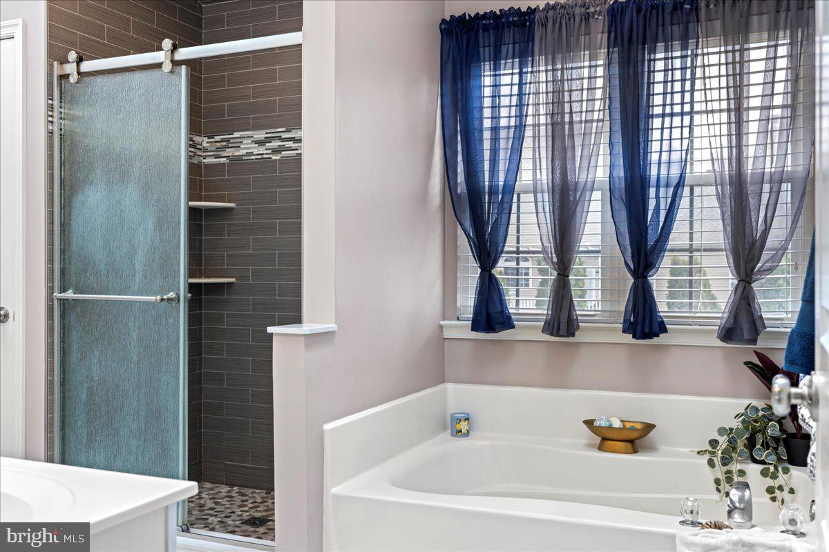 THE ORCHARDS - Residential