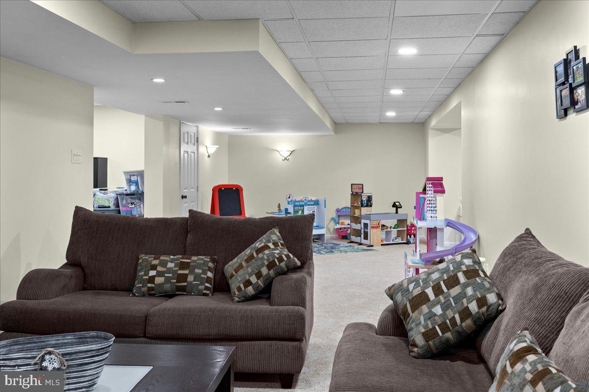 THE ORCHARDS - Residential