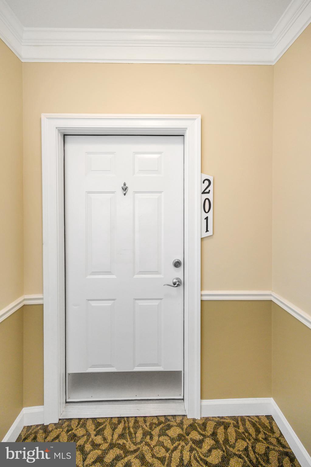 COBBLESTONE SQUARE - Residential