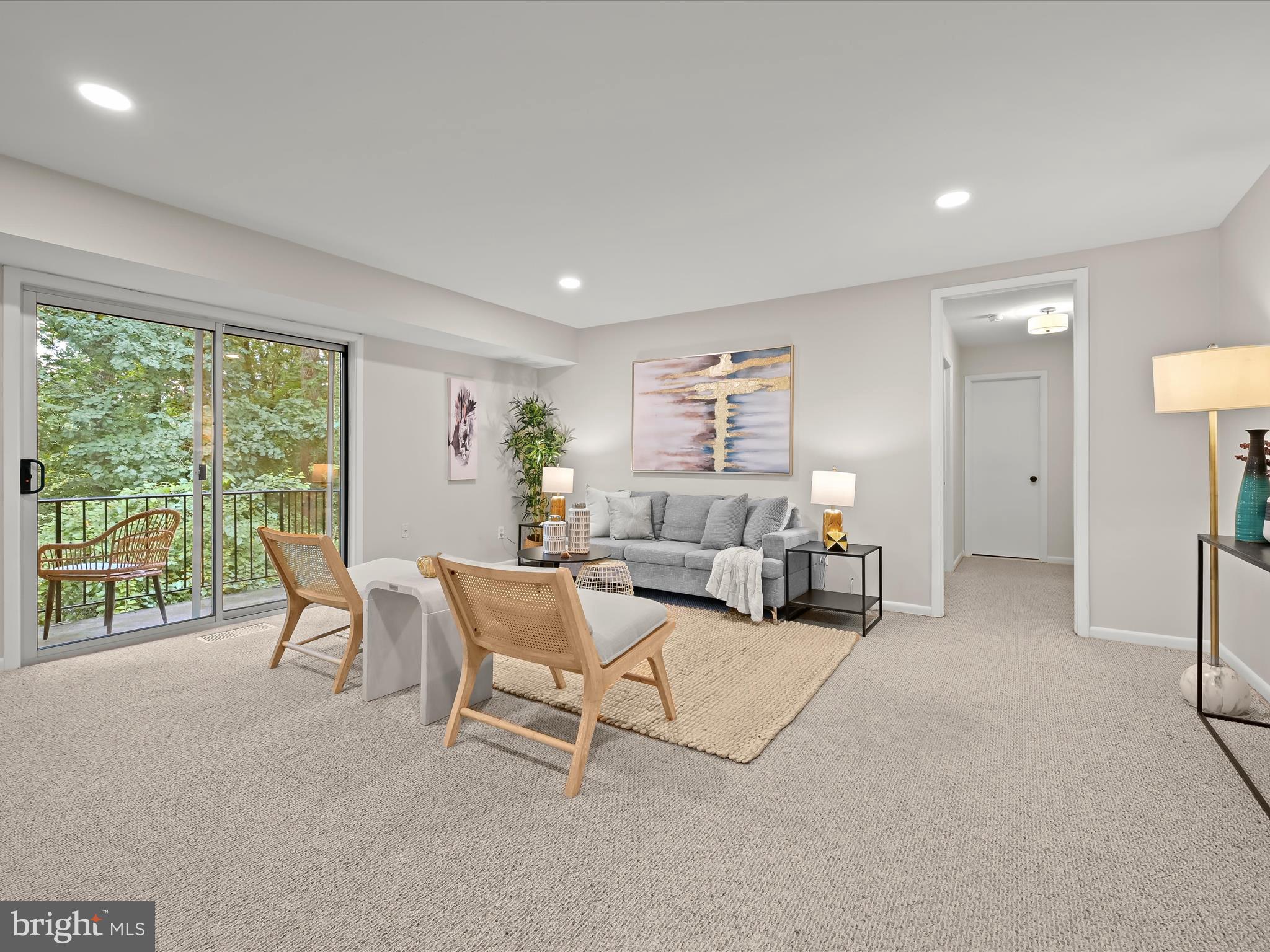 10625 MONTROSE AVENUE 103
