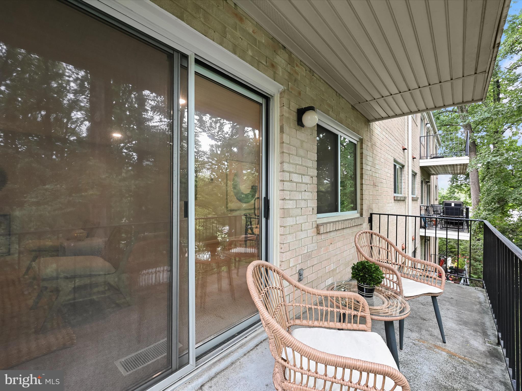 PARKSIDE CONDOMINIUMS - Residential