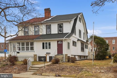 227 E LEAMY AVENUE SPRINGFIELD PA 19064