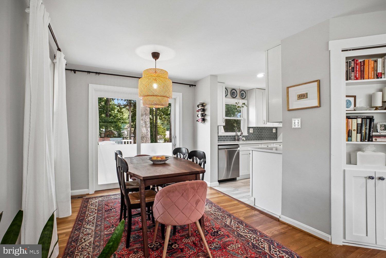 3155 NORFOLK LANE