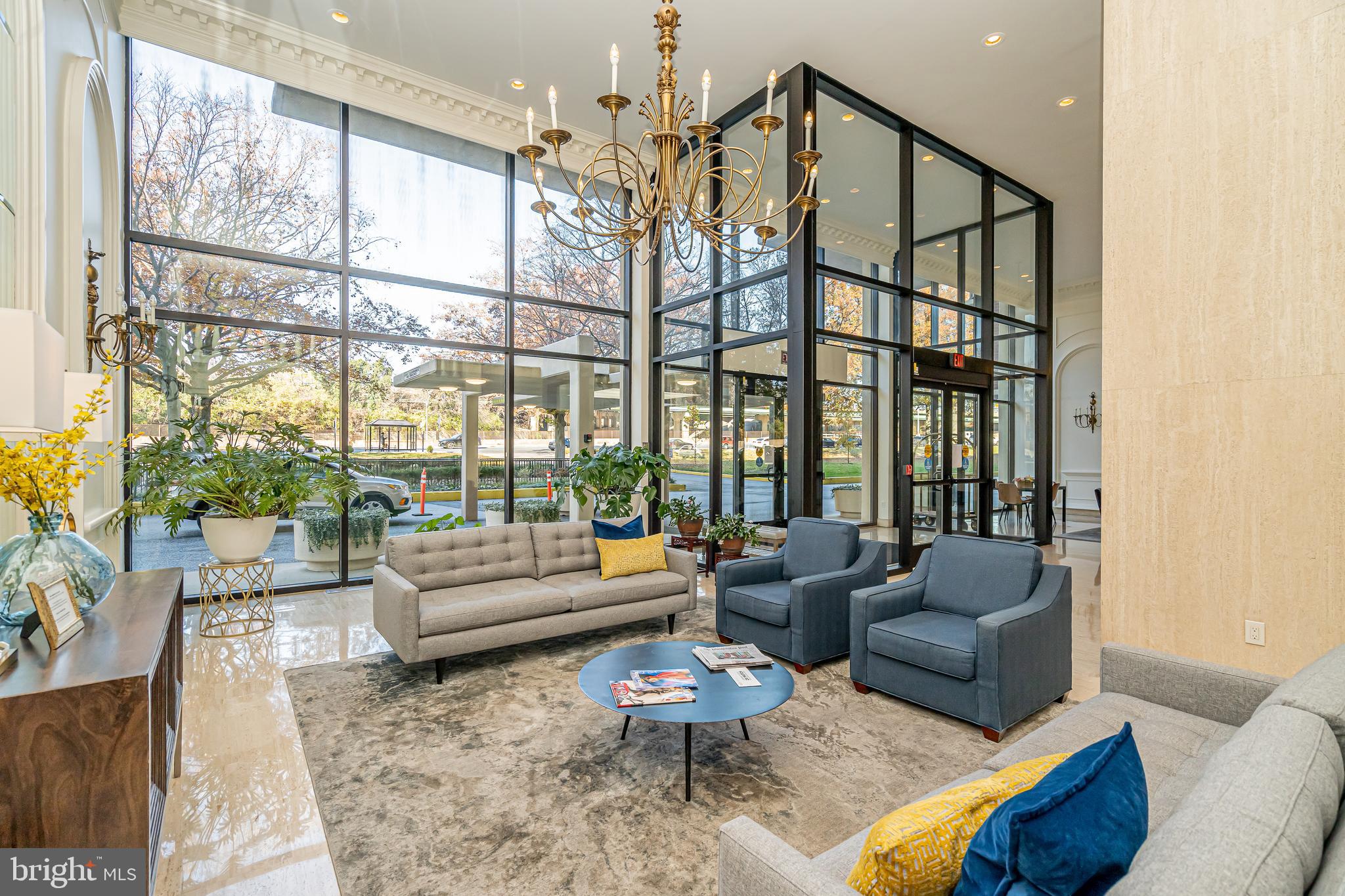 1300 ARMY NAVY DRIVE 128