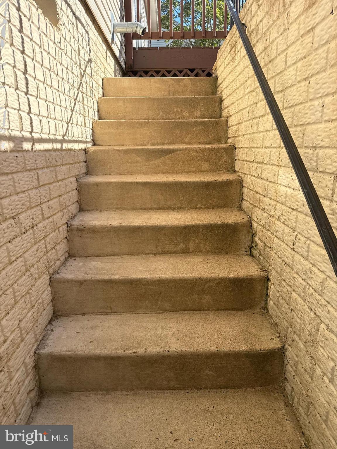 THE VISTAS OF PARK RIDGE - Residential Lease