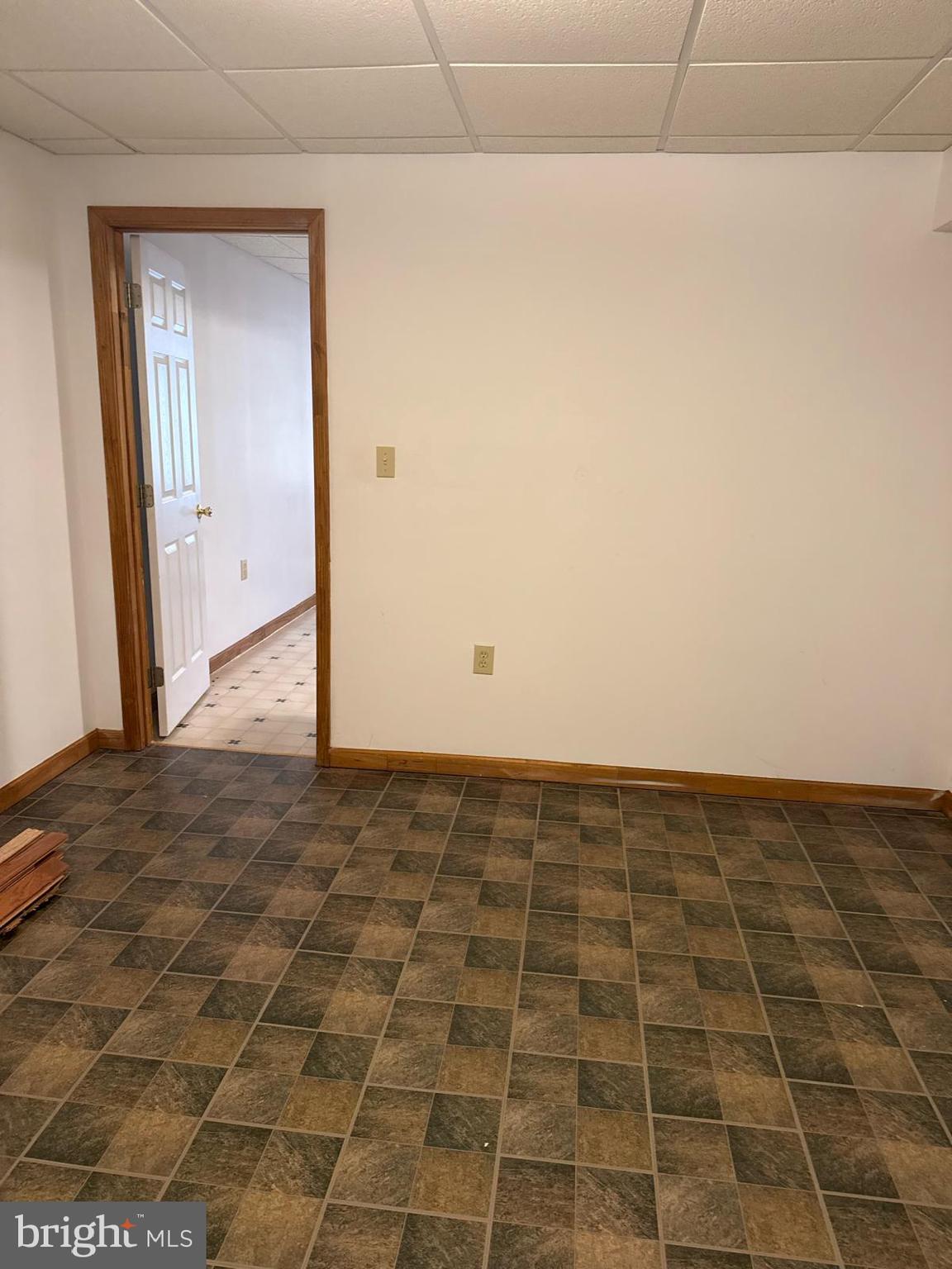 THE VISTAS OF PARK RIDGE - Residential Lease