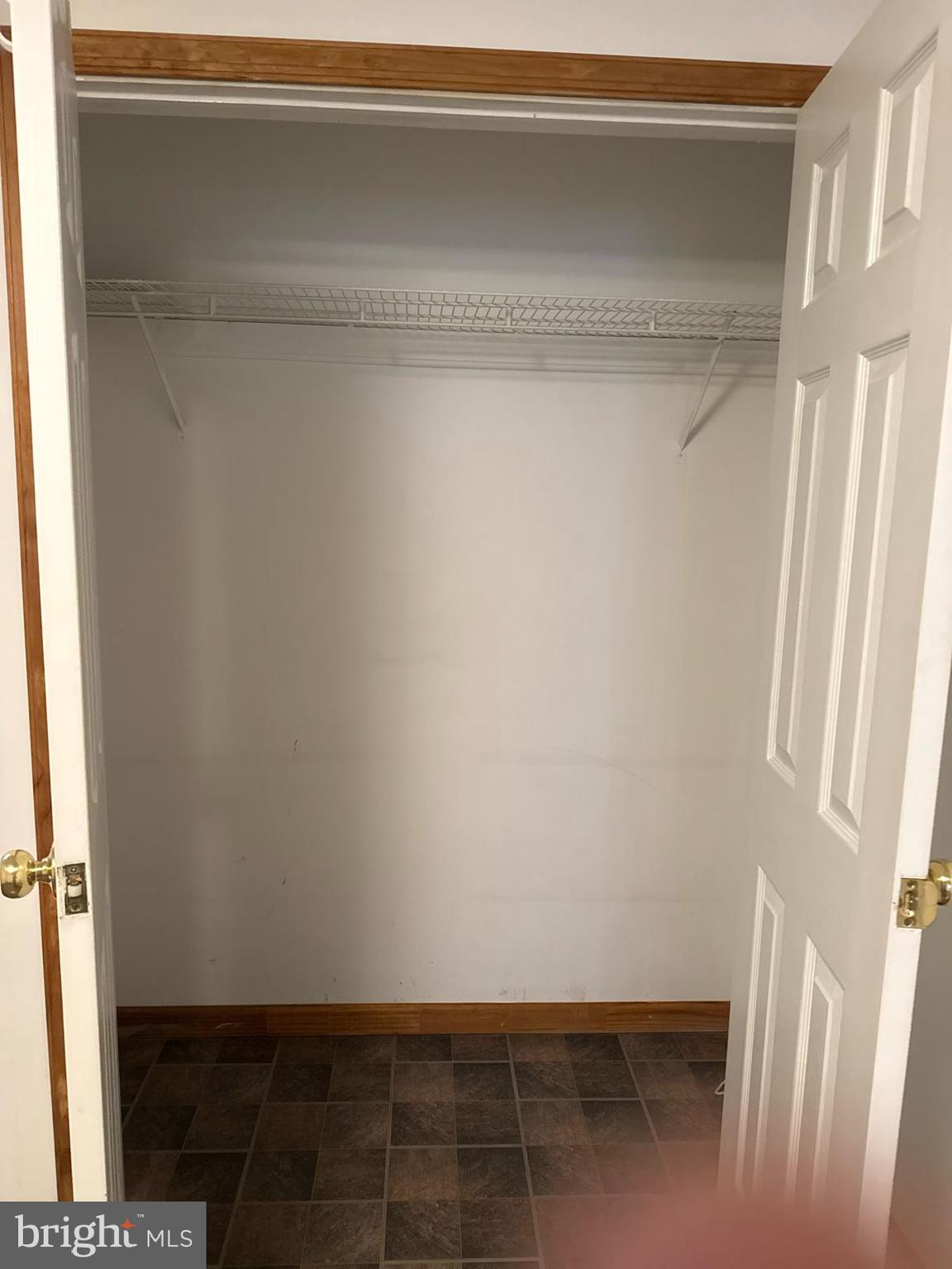 THE VISTAS OF PARK RIDGE - Residential Lease