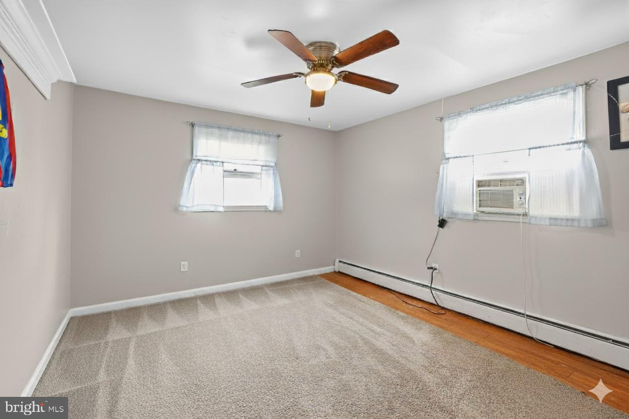 COLLEGE PARK - Residential