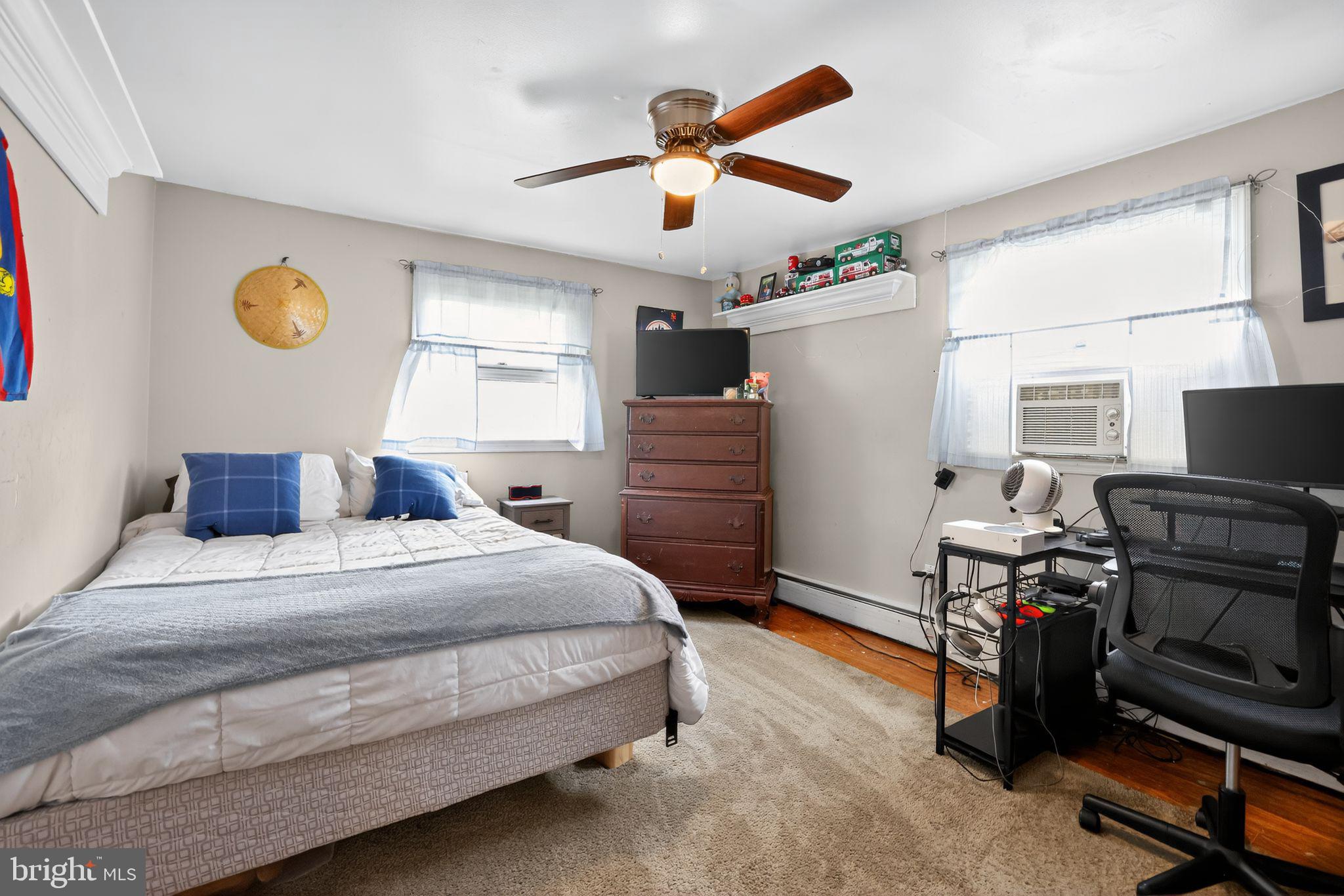 COLLEGE PARK - Residential