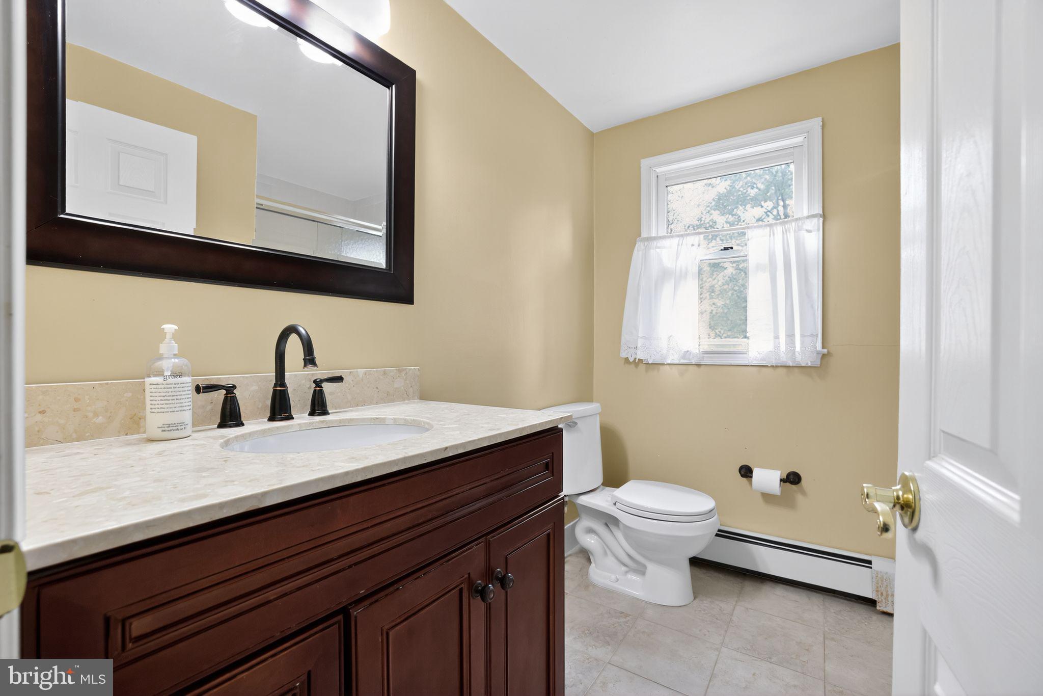 COLLEGE PARK - Residential