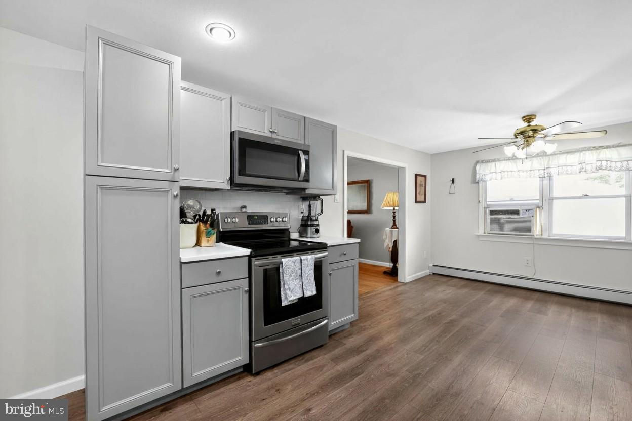 COLLEGE PARK - Residential