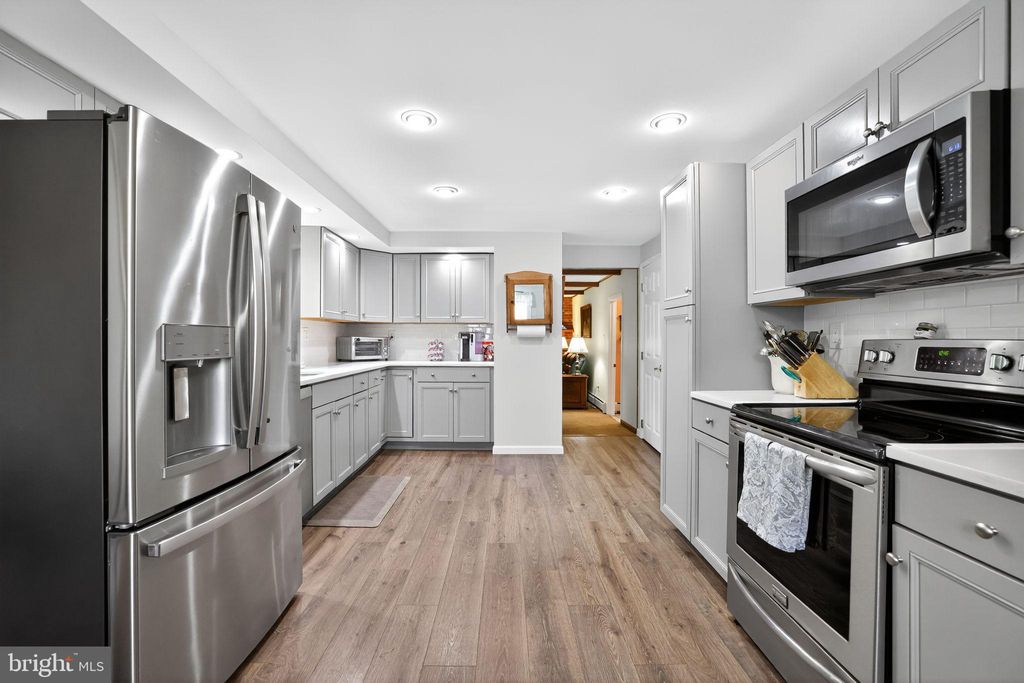 Photo of 69 Beth Drive, RICHBORO, PA 18954 (MLS # PABU2106424)