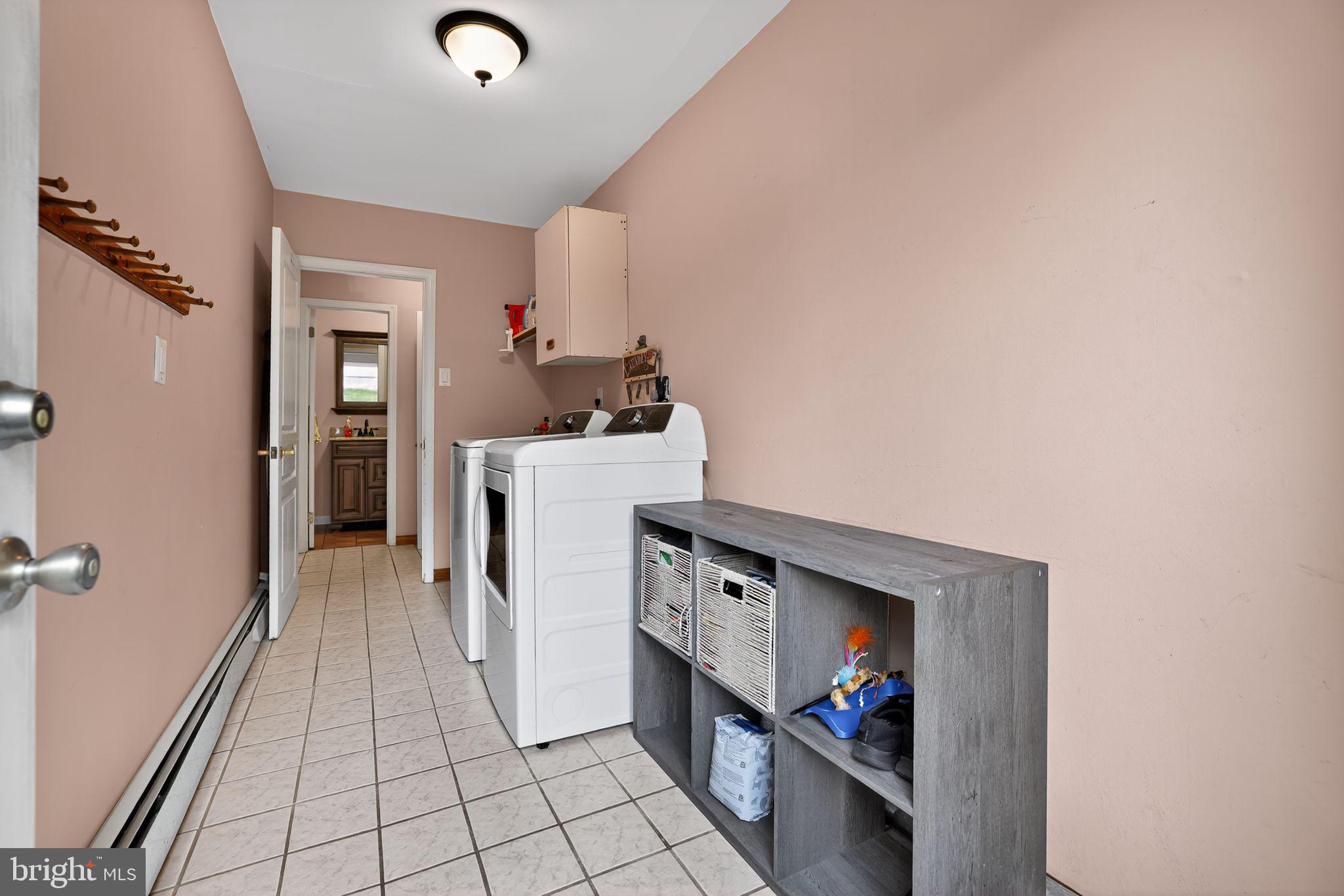 COLLEGE PARK - Residential