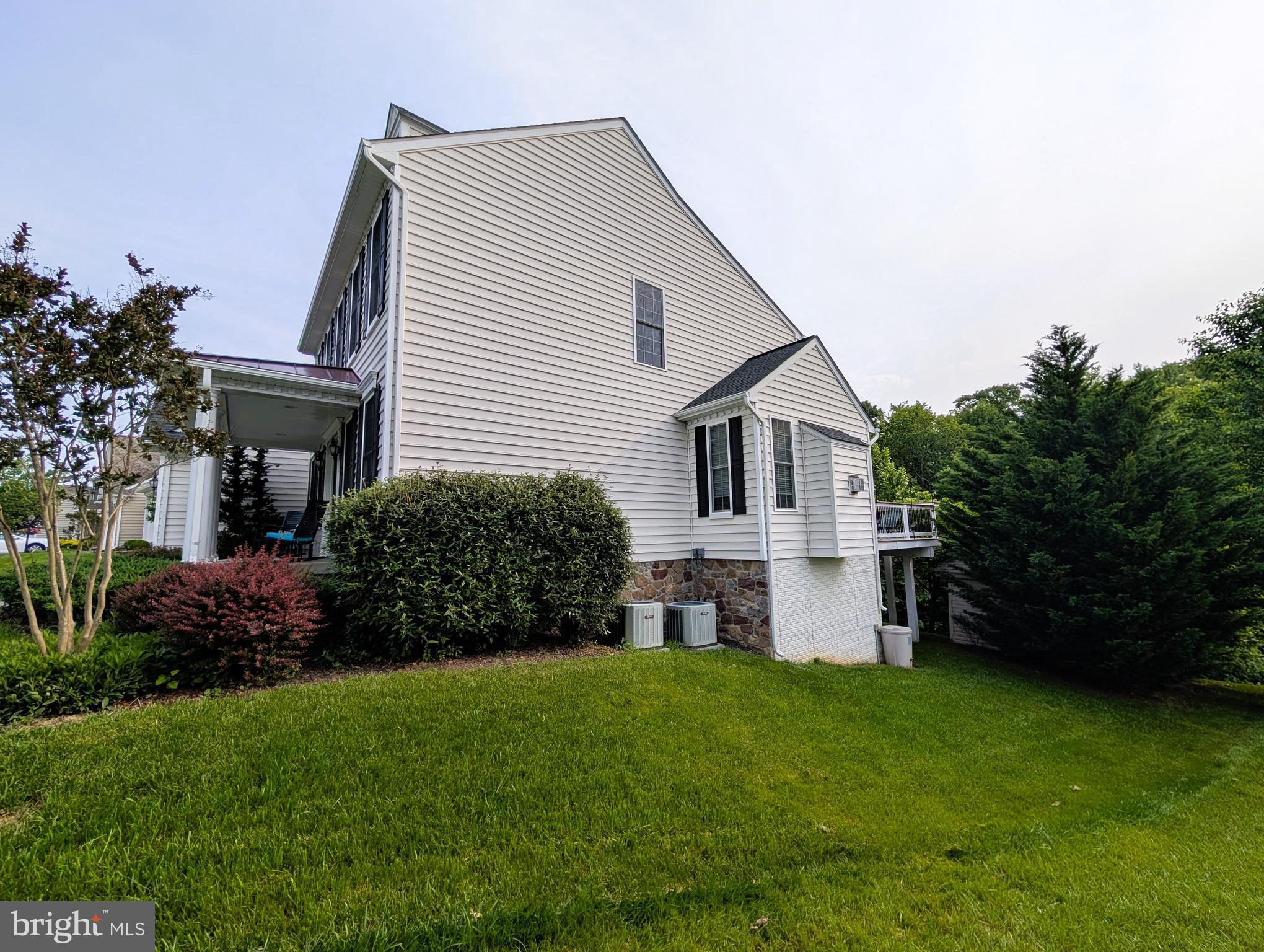 2304 KINGS FOREST TRL TRAIL