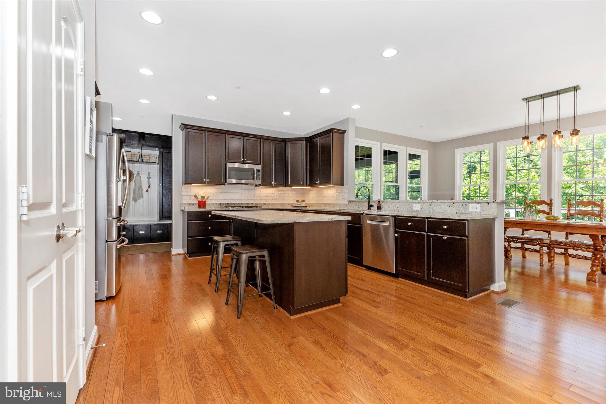 2304 KINGS FOREST TRL TRAIL