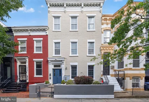 MLS: DCDC2279752