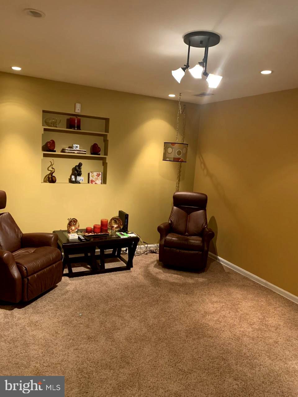 THE VILLAGE AT GREENS OF PATUXENT - Residential