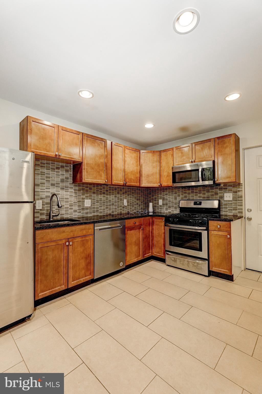 REMINGTON HISTORIC DISTRICT - Residential Lease