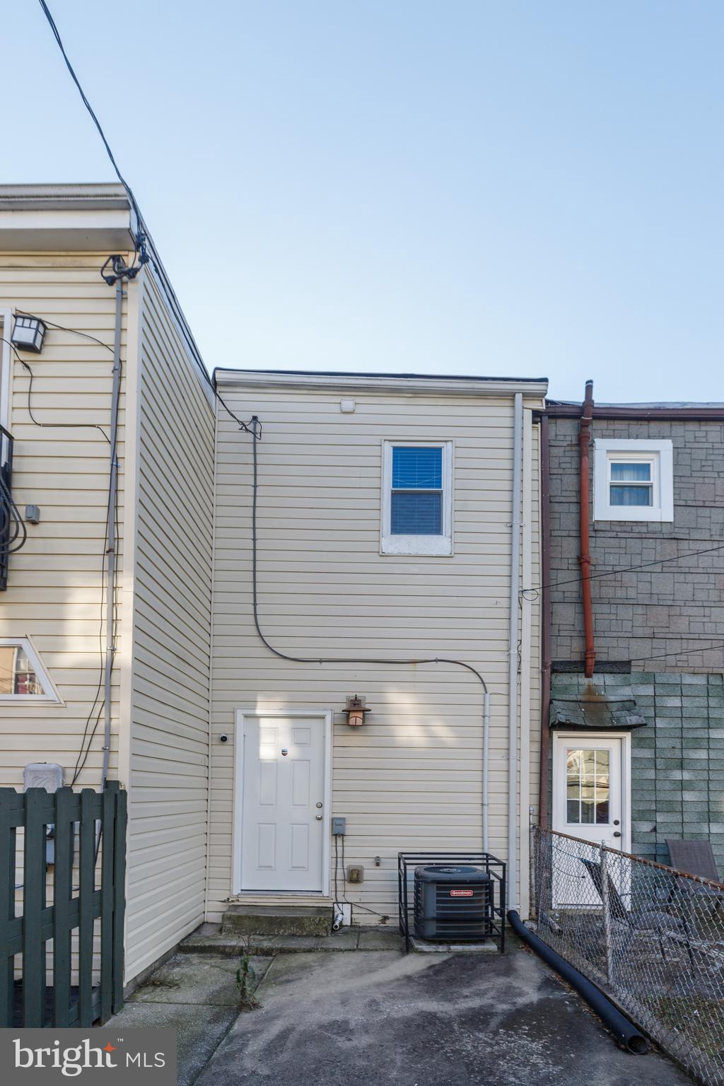 REMINGTON HISTORIC DISTRICT - Residential Lease