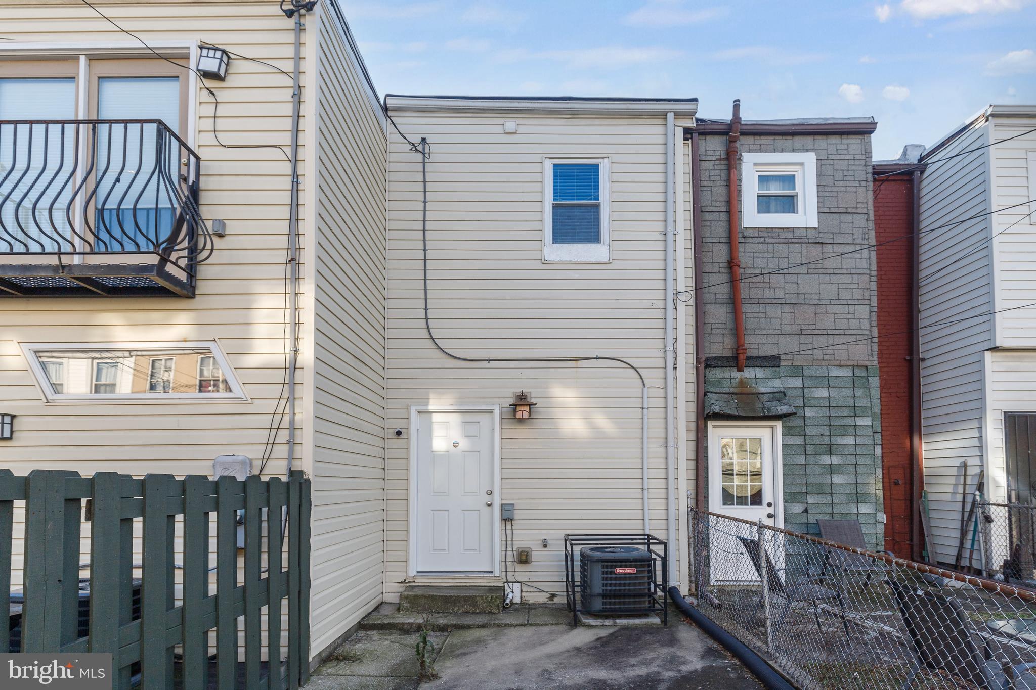 REMINGTON HISTORIC DISTRICT - Residential Lease