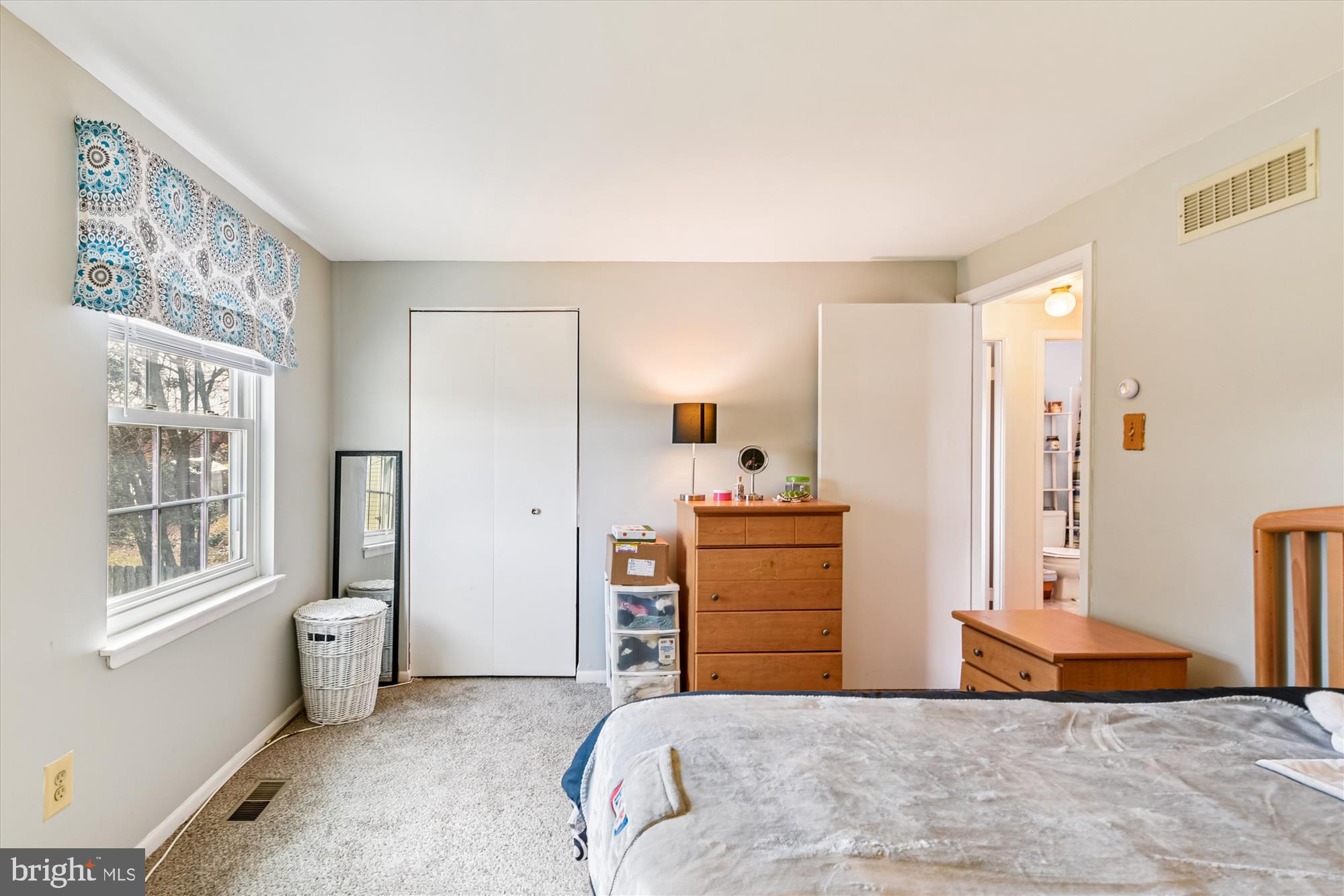 KINGS COURT - Residential