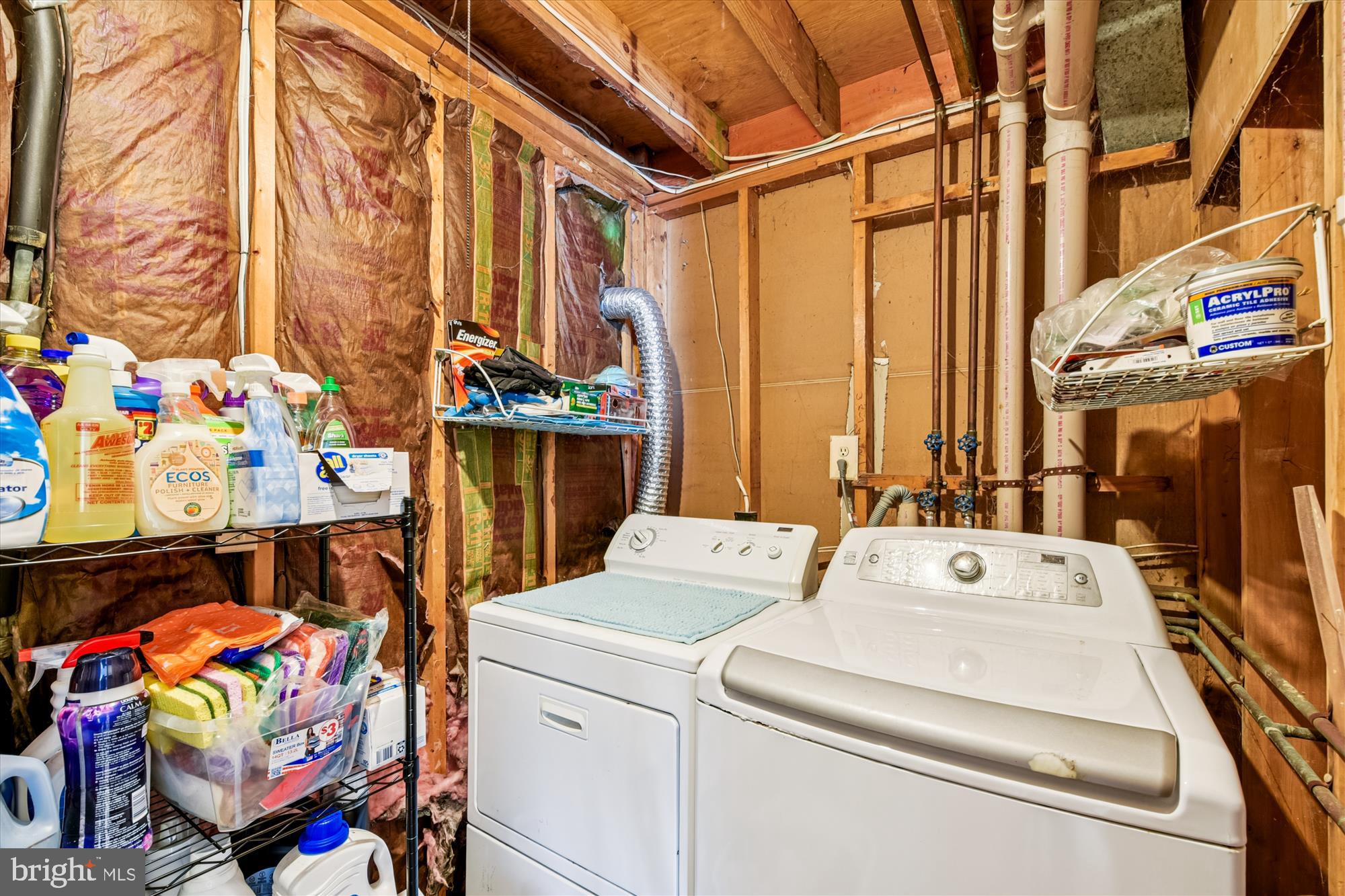 KINGS COURT - Residential