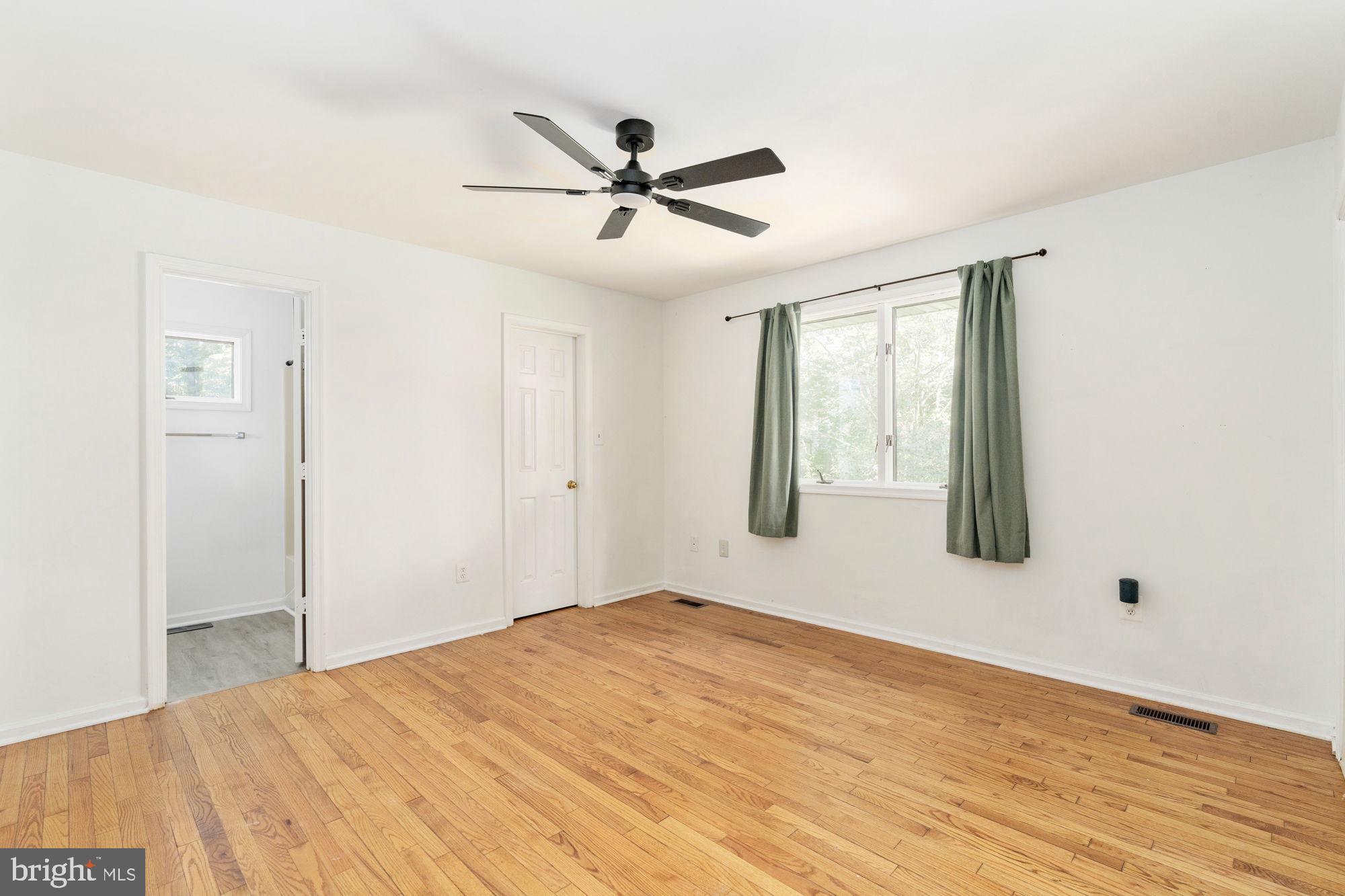 LAKE OF THE WOODS - Residential