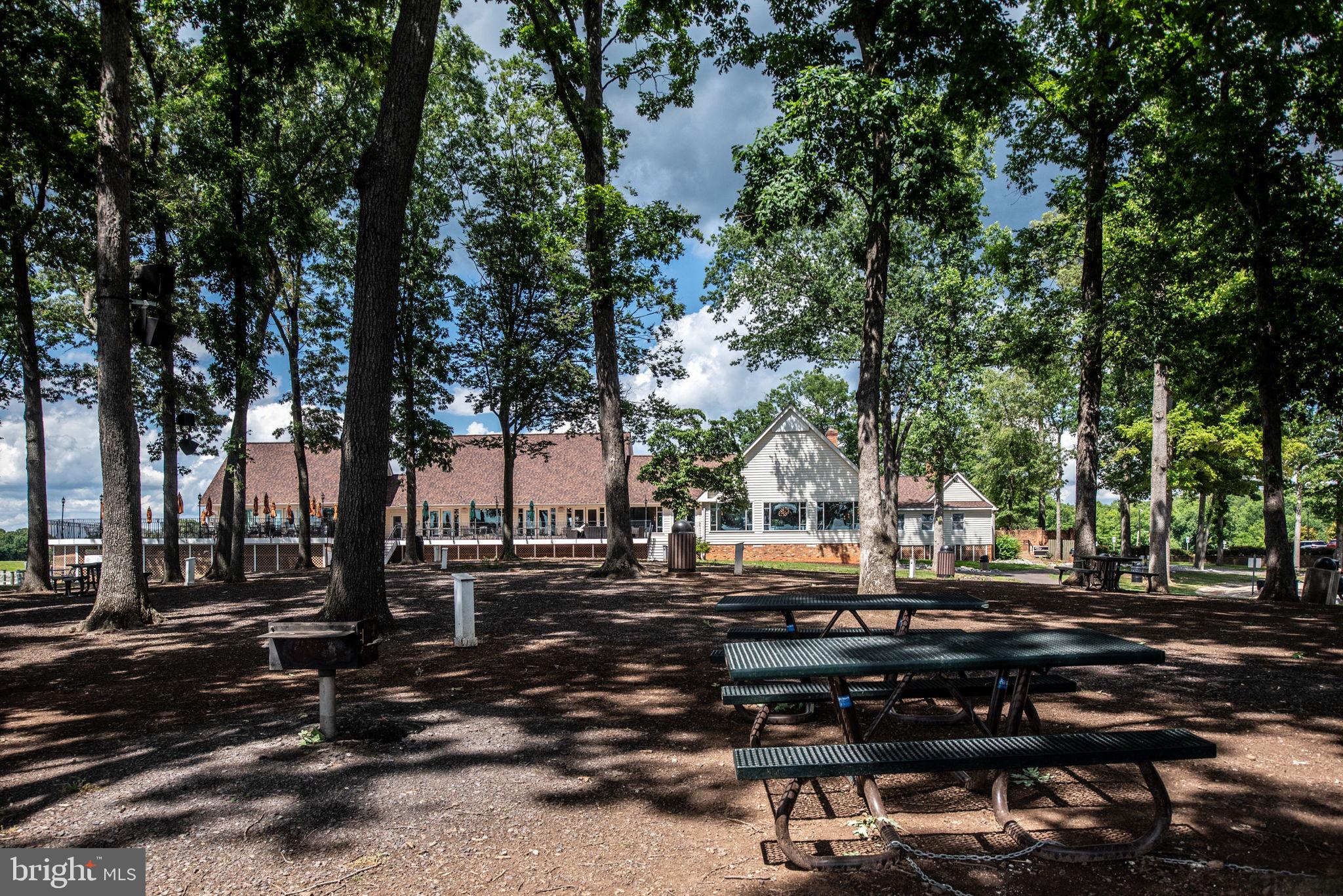 LAKE OF THE WOODS - Residential