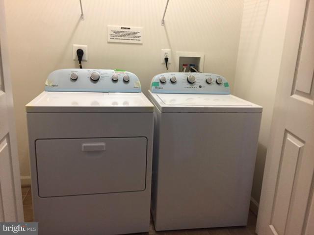 THE ADDISON AT ST PAUL - Residential Lease