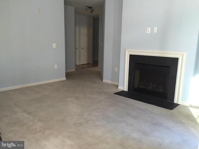 THE ADDISON AT ST PAUL - Residential Lease