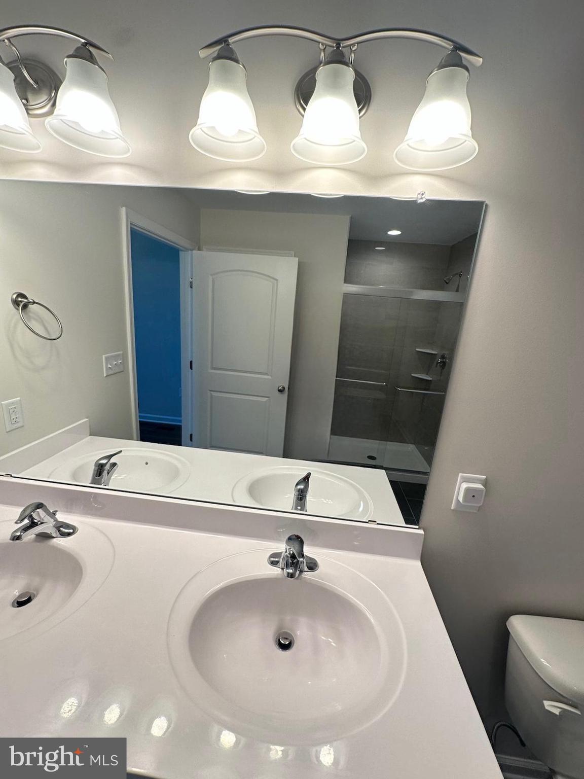 PRENTISS POINT - Residential Lease